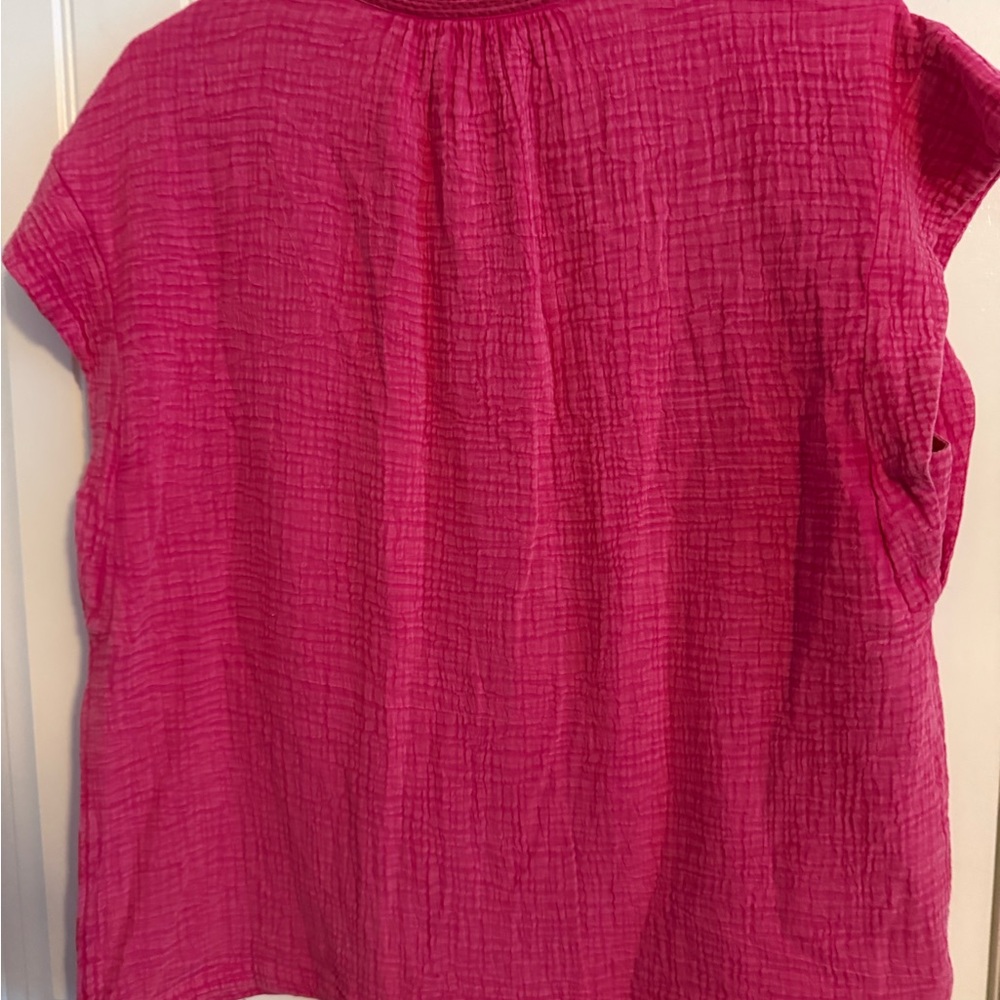 Faherty Dream Pink Embroidered Split-Neck Top Gau… - image 6